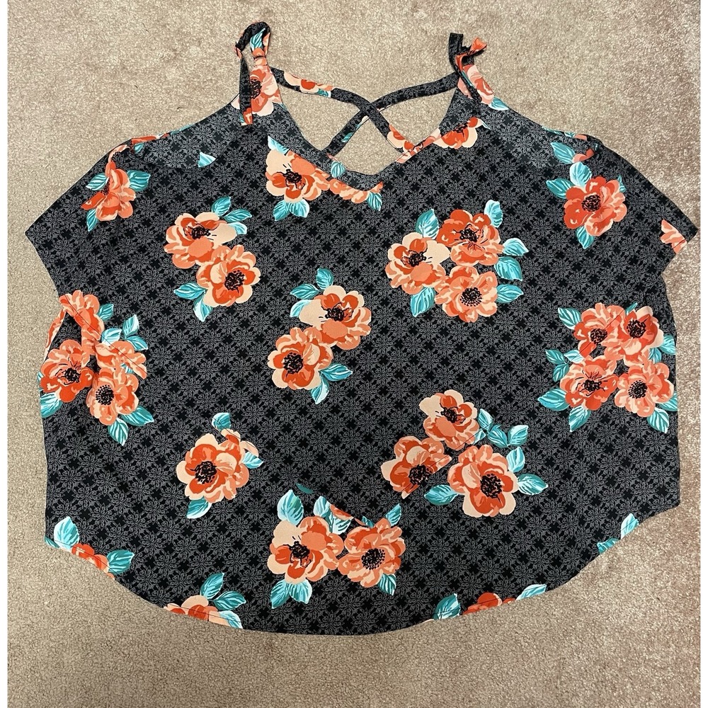 Torrid Top Black Floral Blooming Tile Layered Crisscross Back Cami Tank Size 1